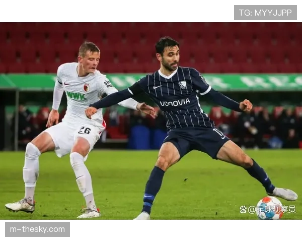 现场直击:看门兴格拉德巴赫球迷如何用分贝计数呼应球队前场压迫节奏 现场直击:看门兴格拉德巴赫球迷如何用分贝计数呼应球队前场压迫节奏